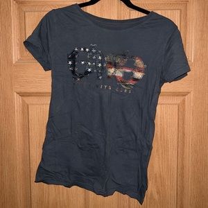 Girls With Guns (GWG) Tee.